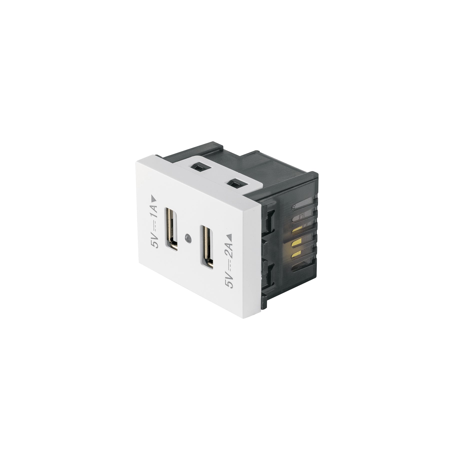 Toma con 2 puertos USB, 1.5 módulos, línea Española, blanco, Volteck, C2USB-EB, 47057