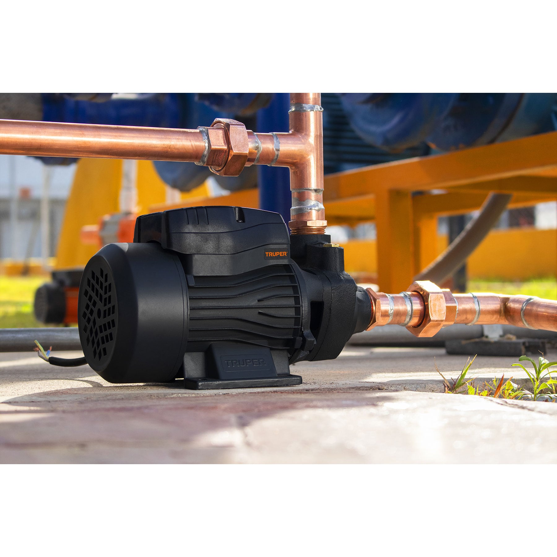 Bomba periférica 1/2HP, altura máx 40m, uso agrícola, Truper