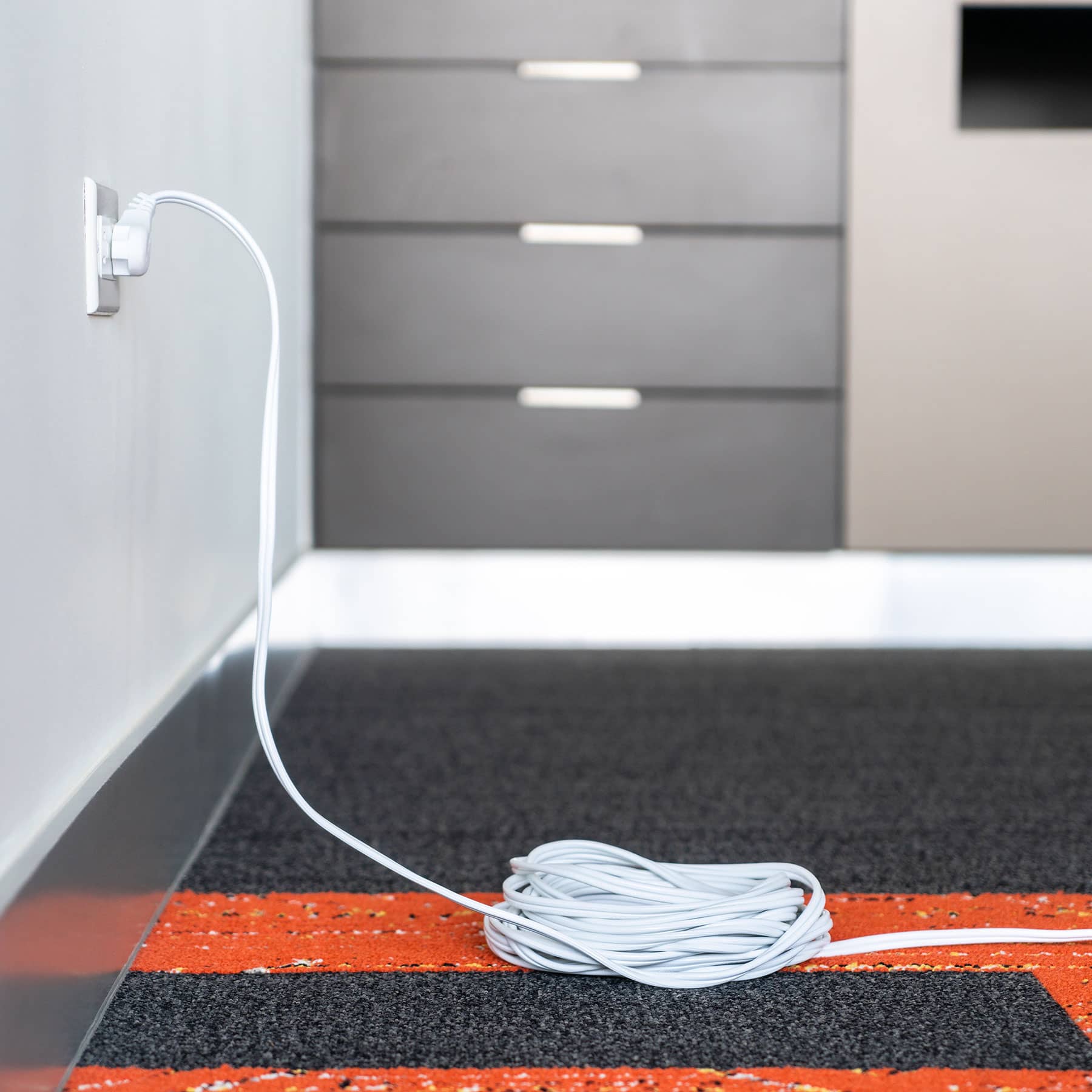 Extensión eléctrica doméstica 10 m clavija plana, blanca
